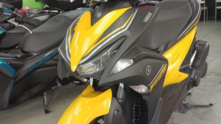YAMAHA NVX V1