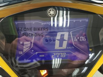 YAMAHA NVX V1