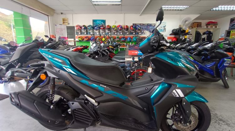 YAMAHA NVX V2 STD